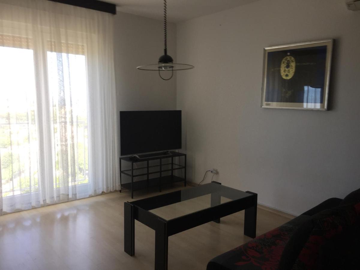 Sunset Apartment Пула Екстериор снимка
