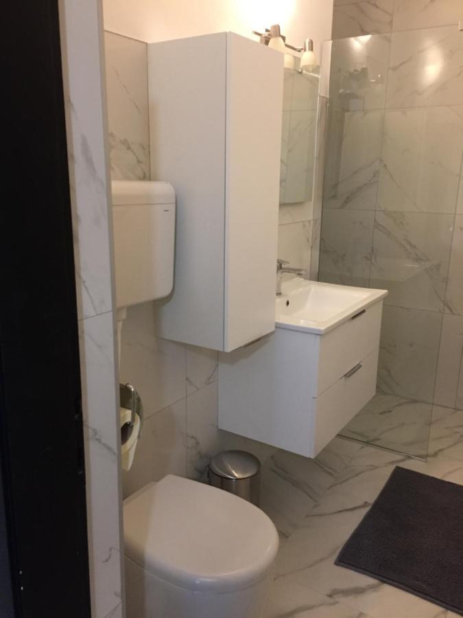 Sunset Apartment Пула Екстериор снимка